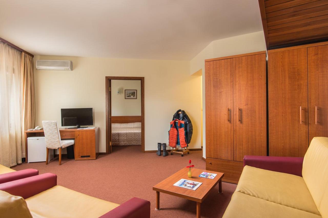 Hotel Pirin Bansko Esterno foto