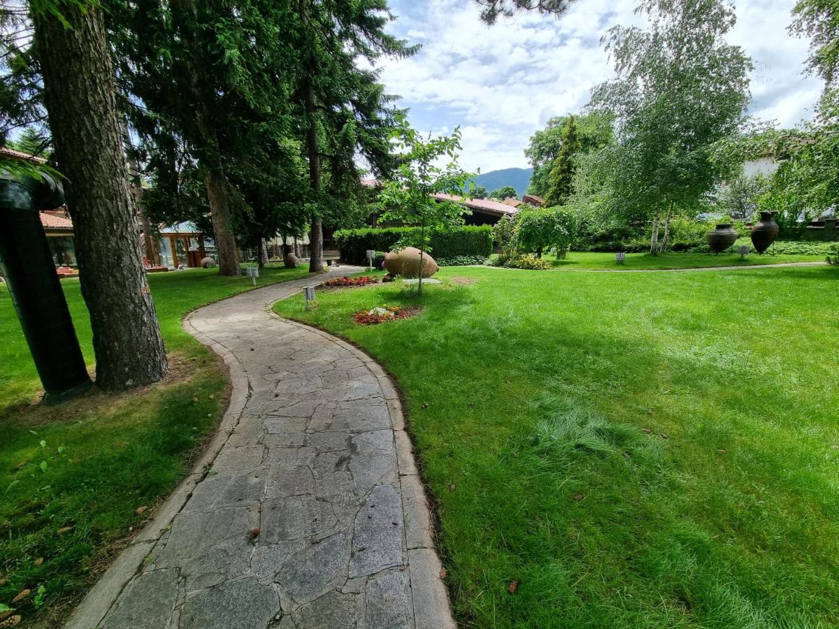 Hotel Pirin Bansko Esterno foto