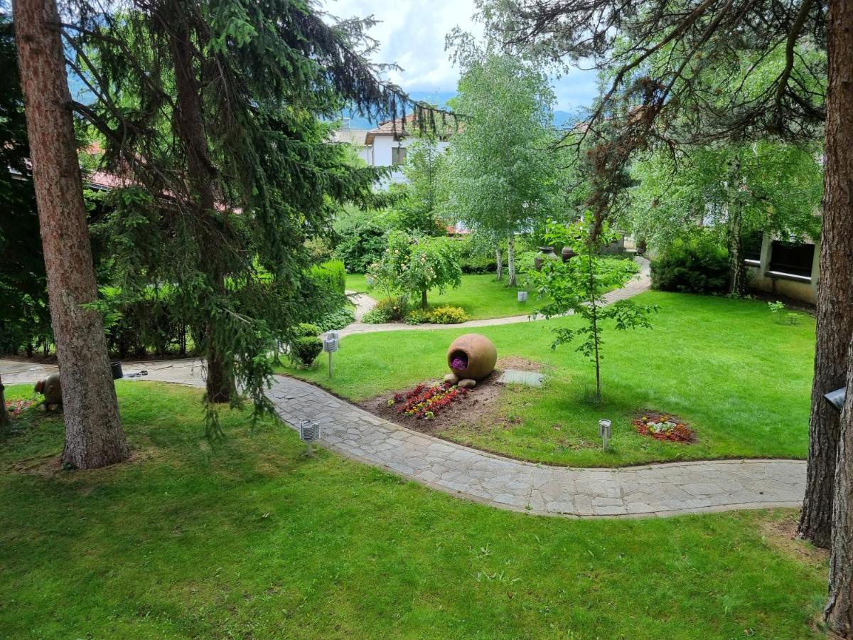 Hotel Pirin Bansko Esterno foto