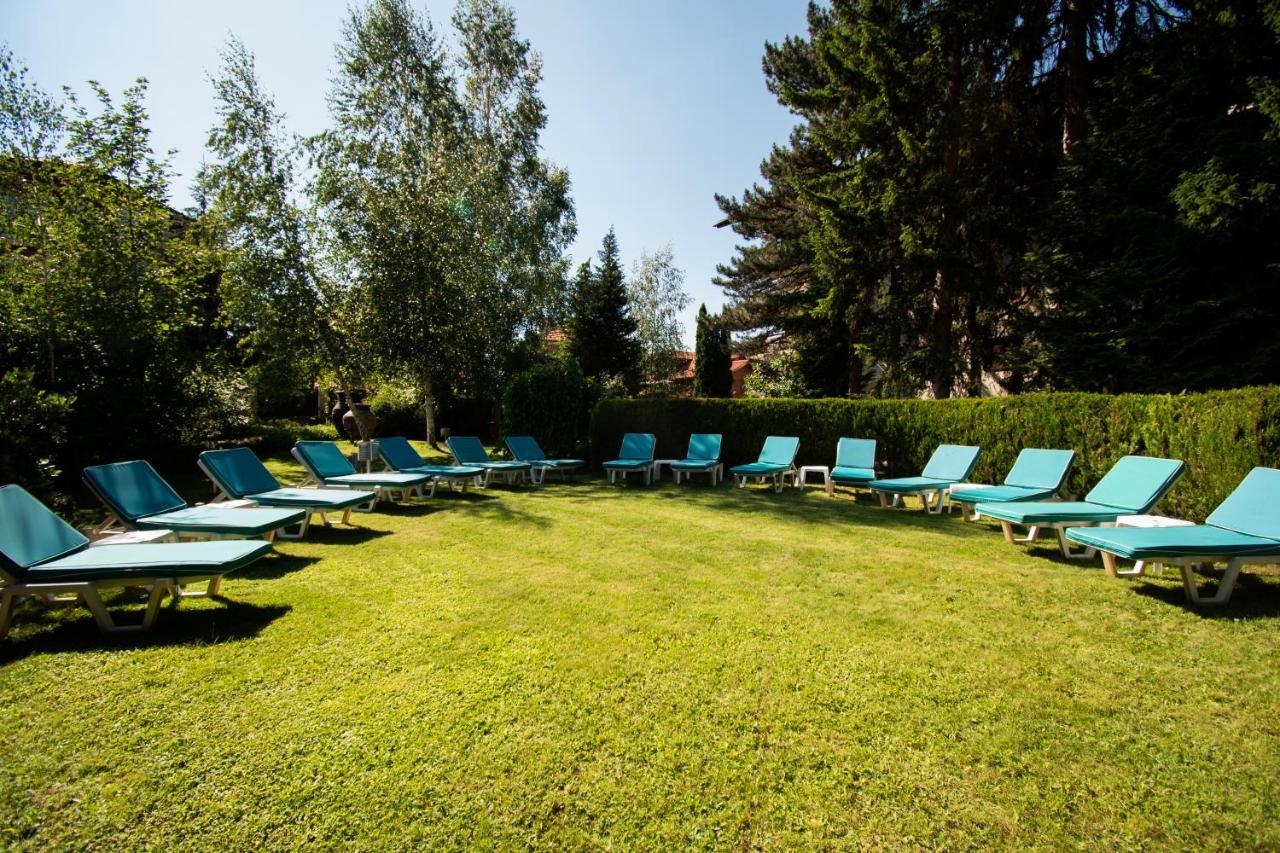 Hotel Pirin Bansko Esterno foto