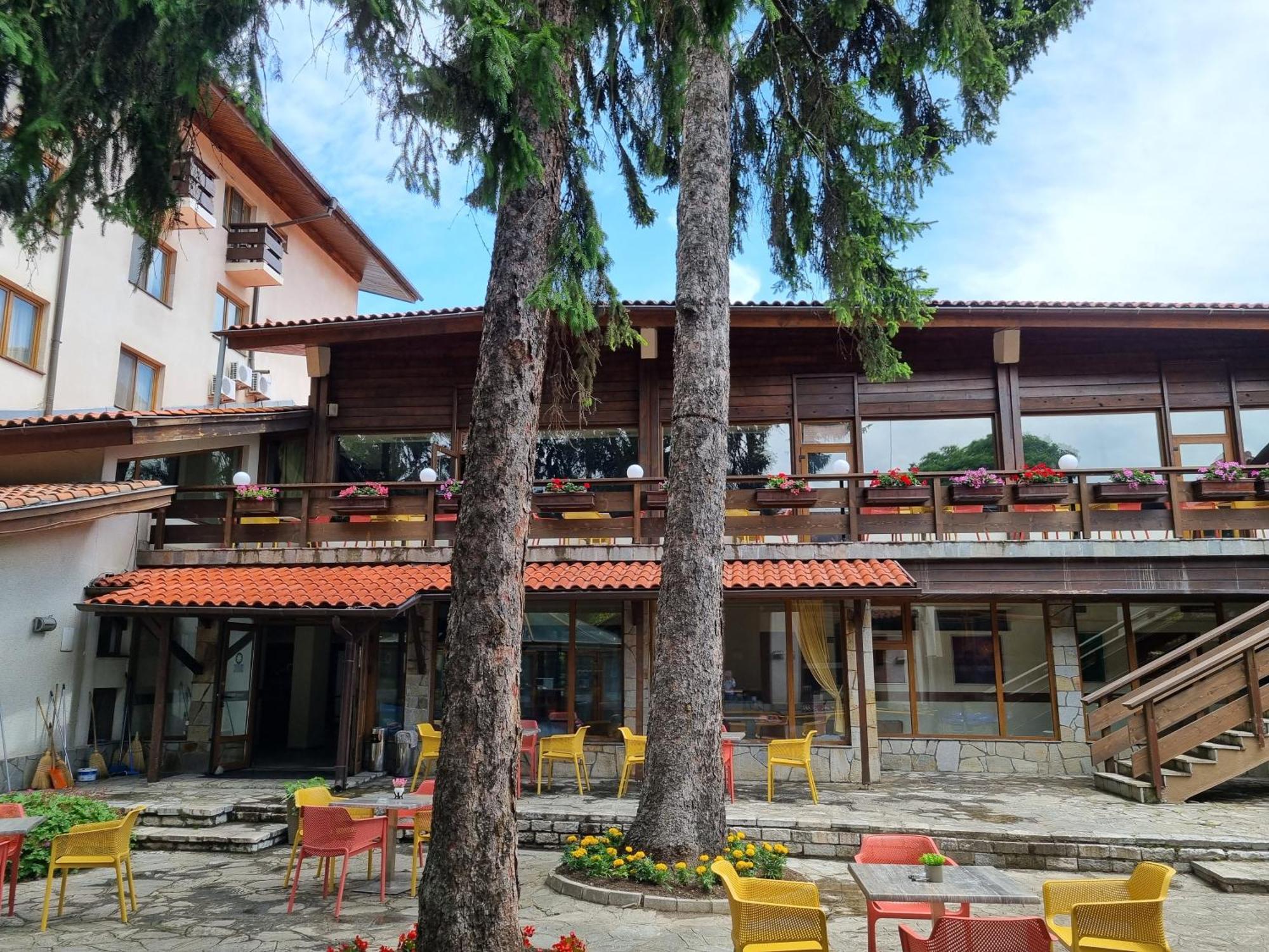 Hotel Pirin Bansko Esterno foto