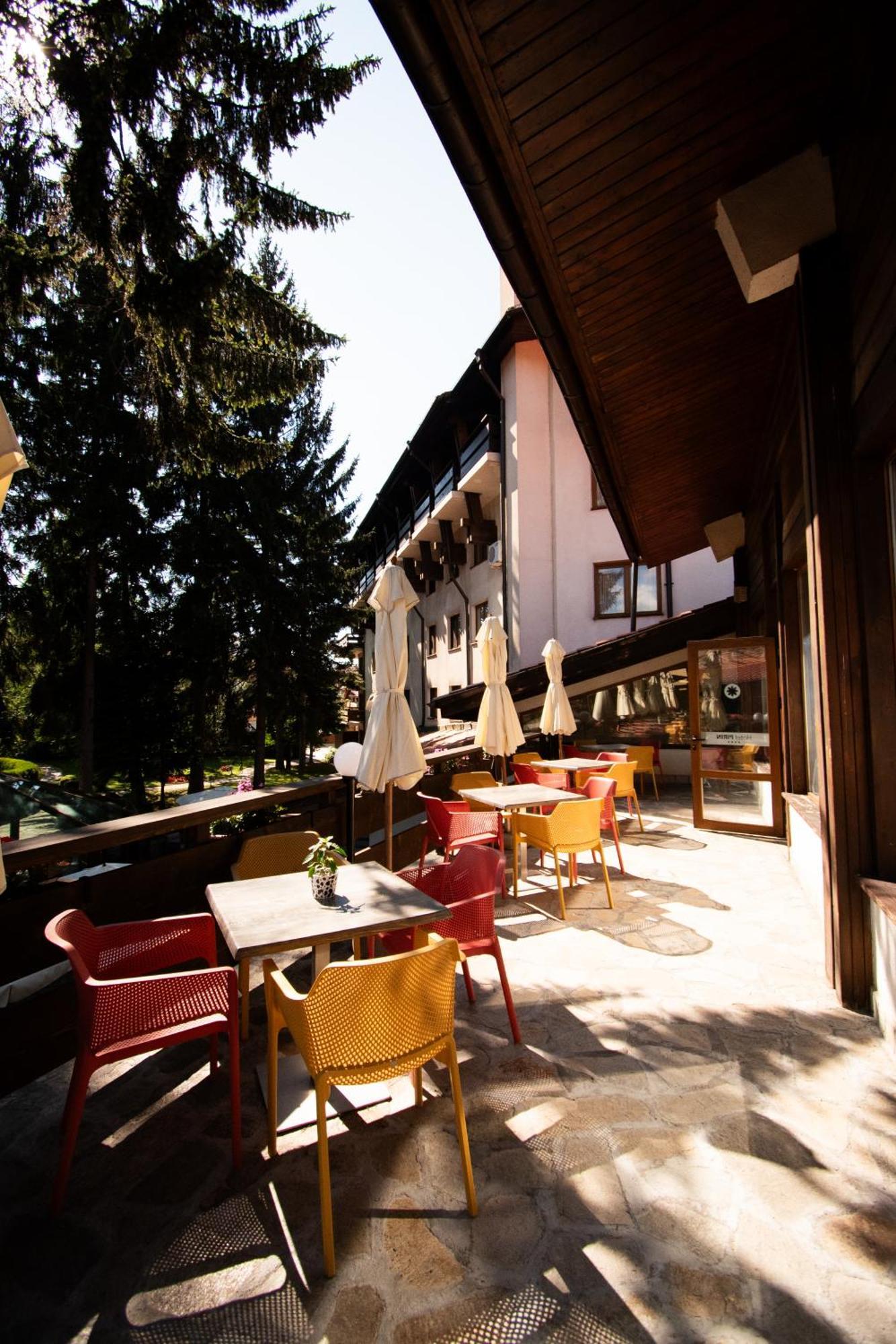 Hotel Pirin Bansko Esterno foto